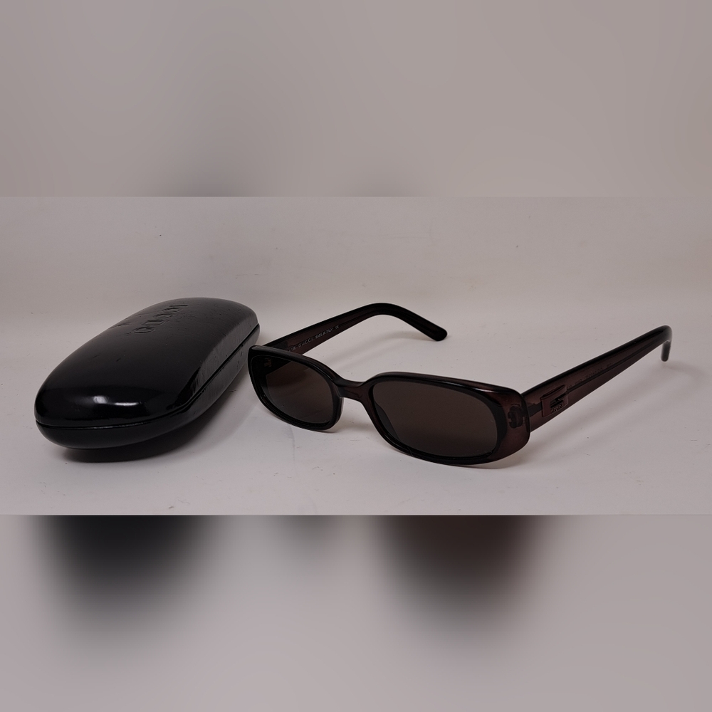 Gucci Vintage Sunglasses Red Translucent Y2K Tom Ford Era GG2452/S E9W 51-18-135